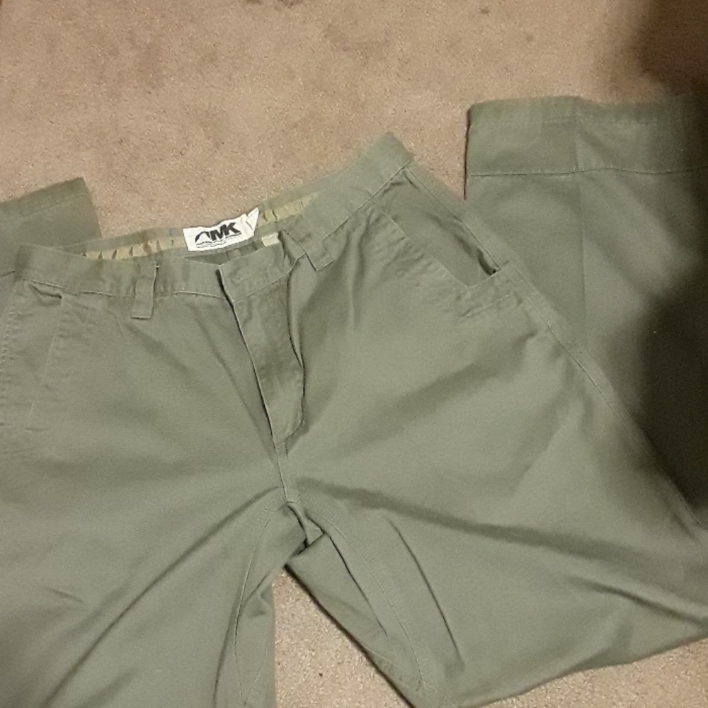 Men's Mountain khaki pants